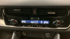 Nissan Qashqai 1.3 DiG-T MH 158 Tekna 5dr Xtronic Petrol Hatchback